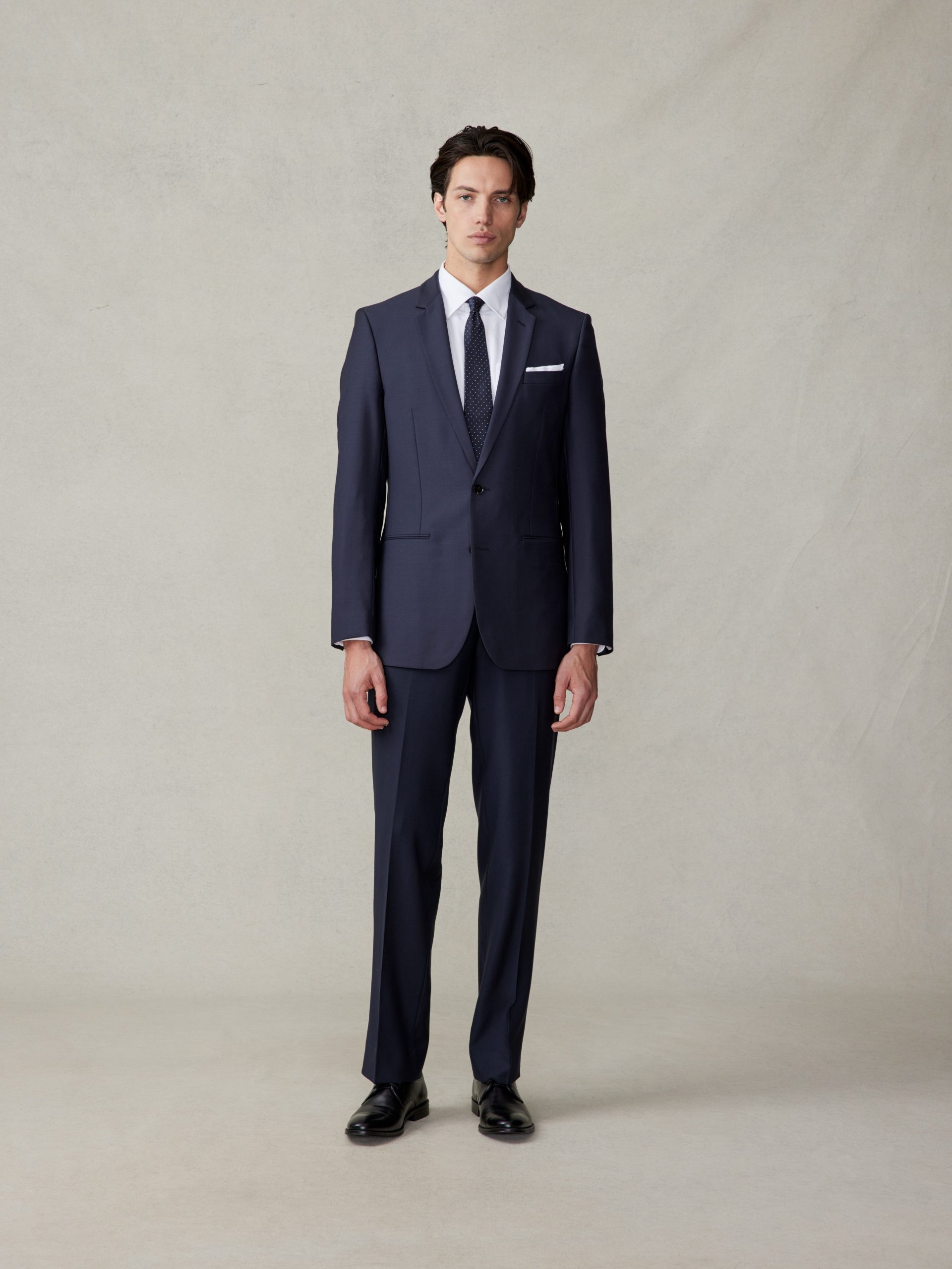 VET404 Navy Blue Suit - Image 2