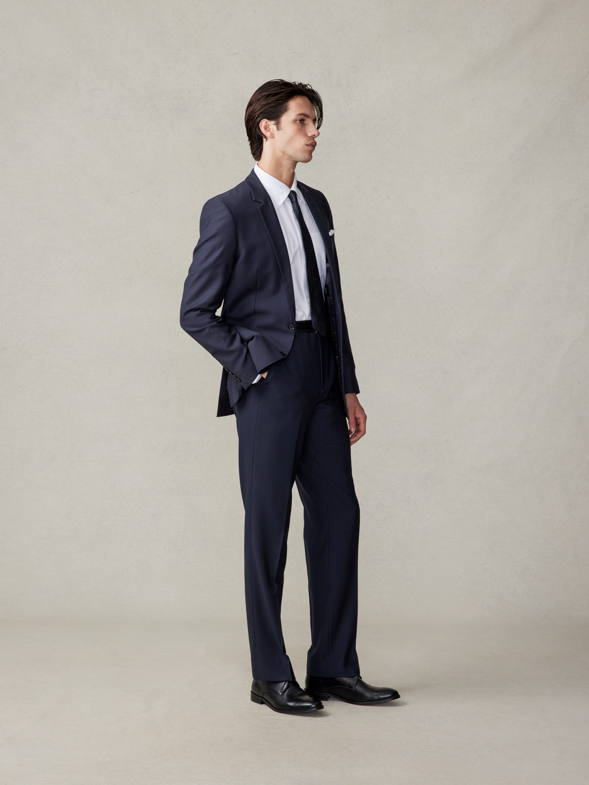 VET404 Navy Blue Suit - Image 3
