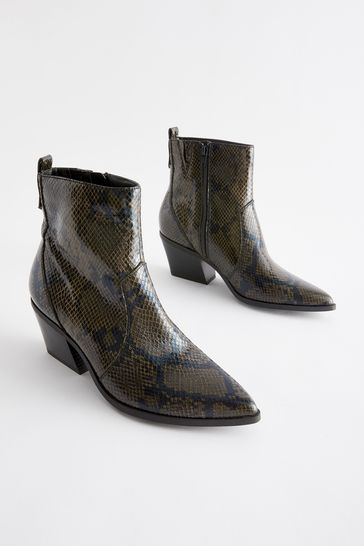 VET2179 Regular/Wide Fit Cowboy Western Ankle Boots