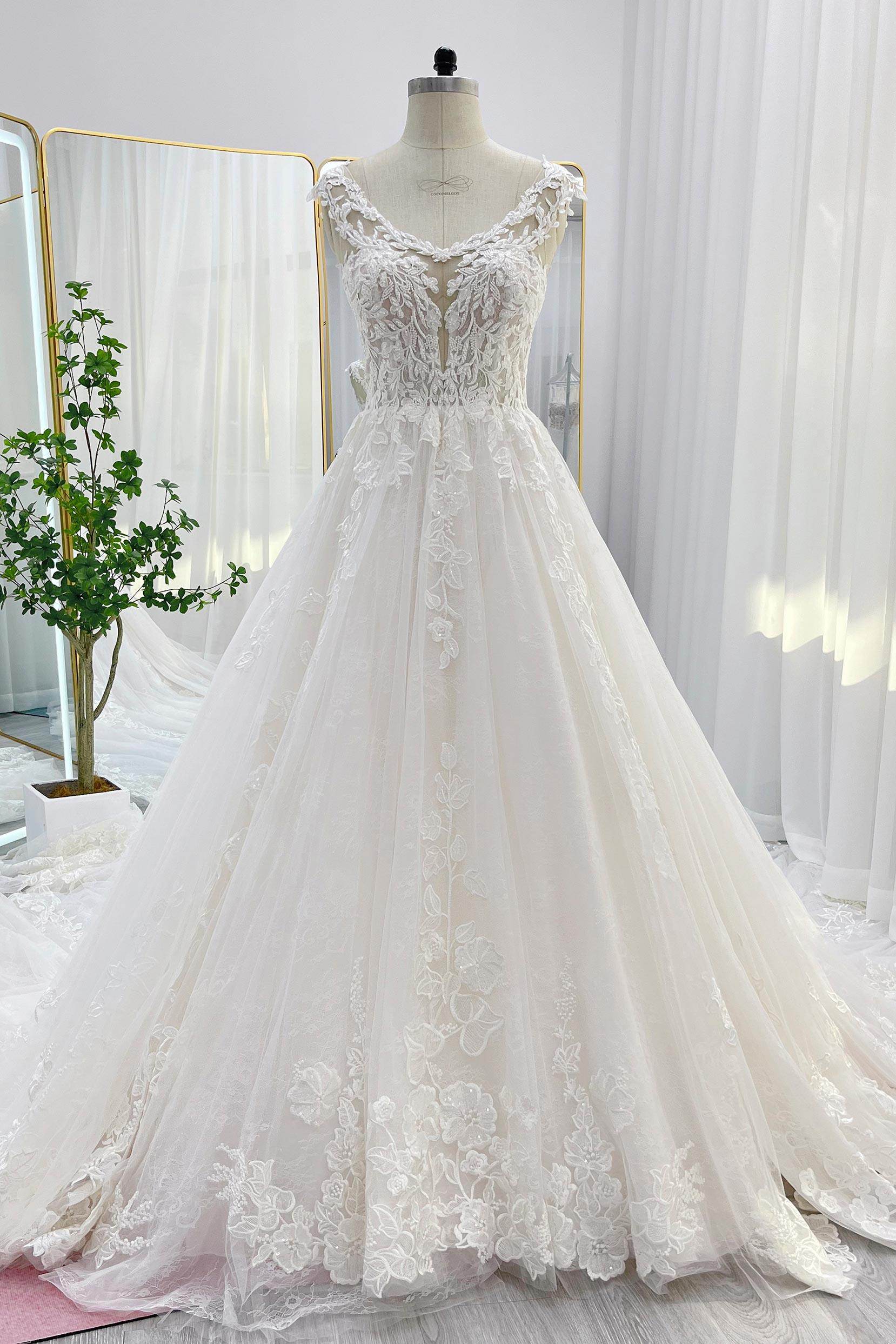 VET439 Ball Gown Cathedral Train Lace Tulle Wedding Dress