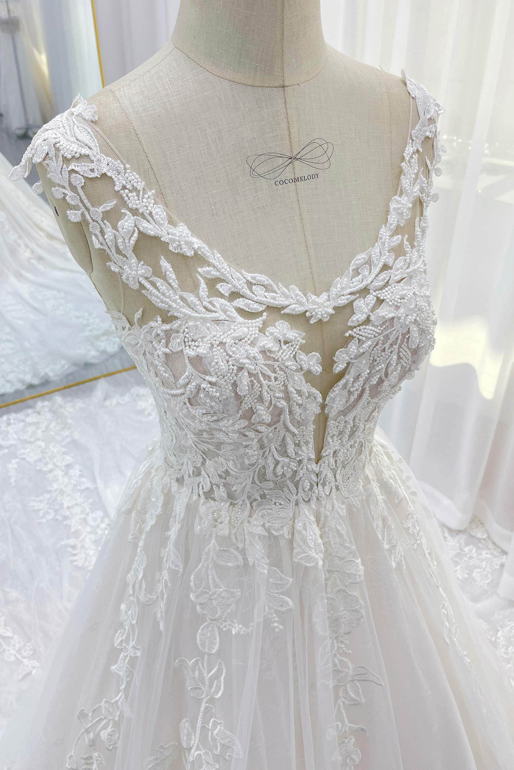 VET439 Ball Gown Cathedral Train Lace Tulle Wedding Dress - Image 5
