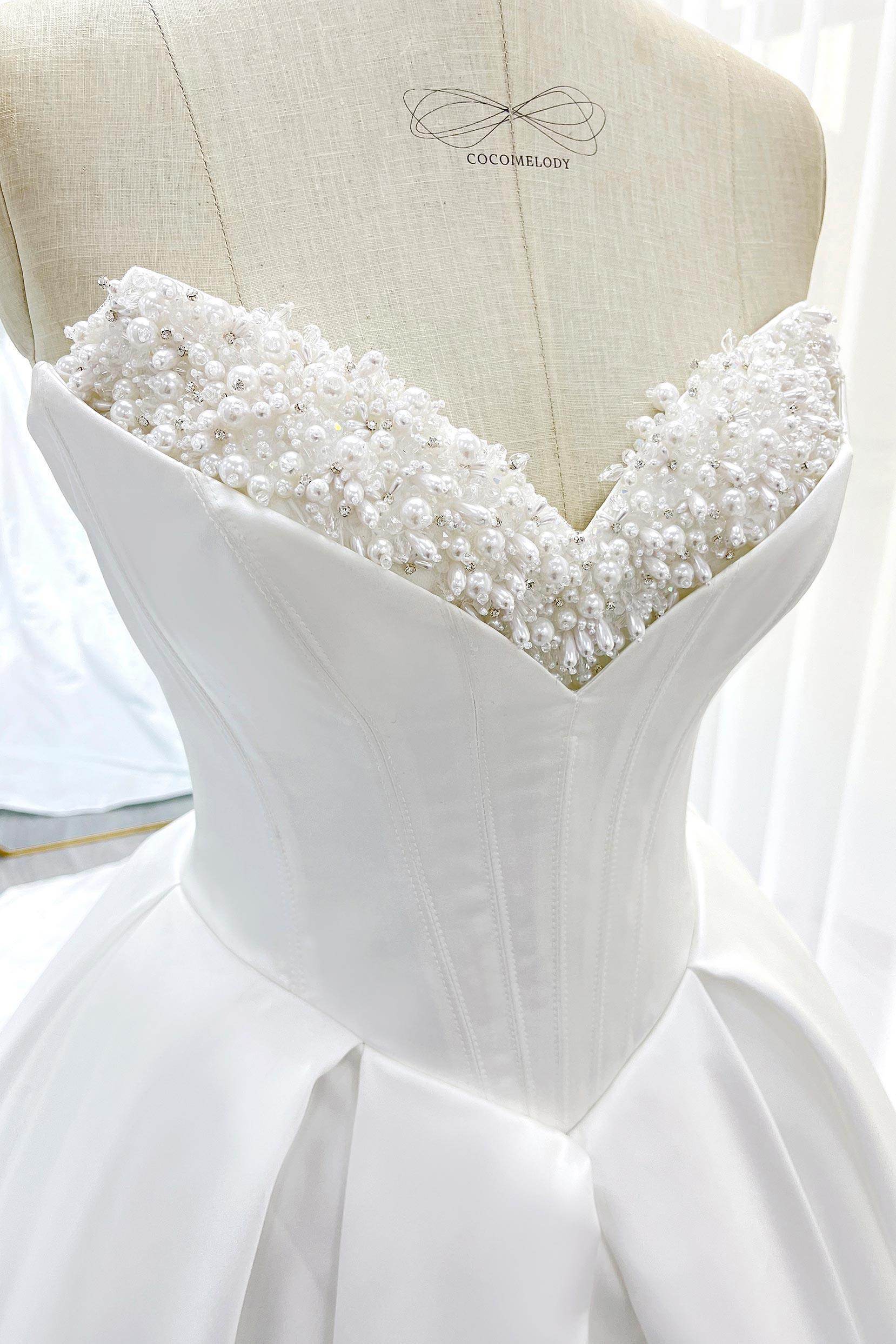 VET436 Ball Gown Chapel Train Satin Wedding Dress - Image 7