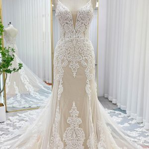 VET422 Trumpet-Mermaid Chapel Train Lace Tulle Wedding Dress