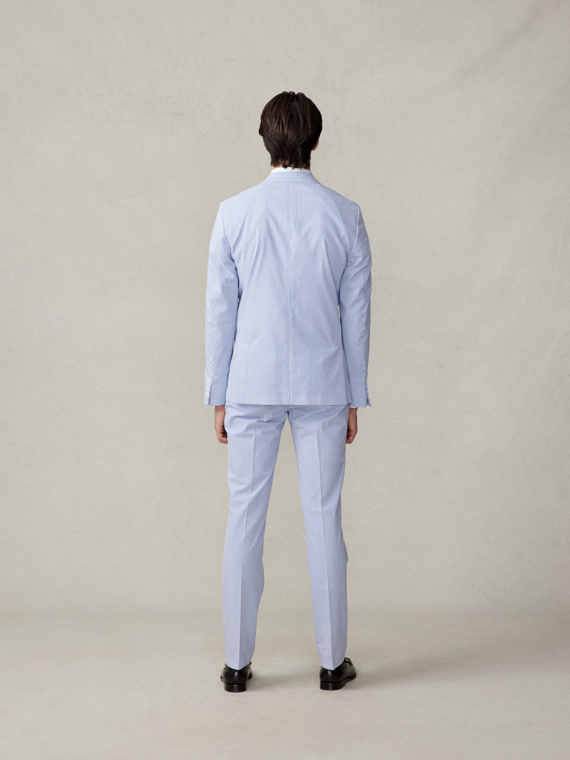 VET421 Blue & White Seersucker Suit - Image 4