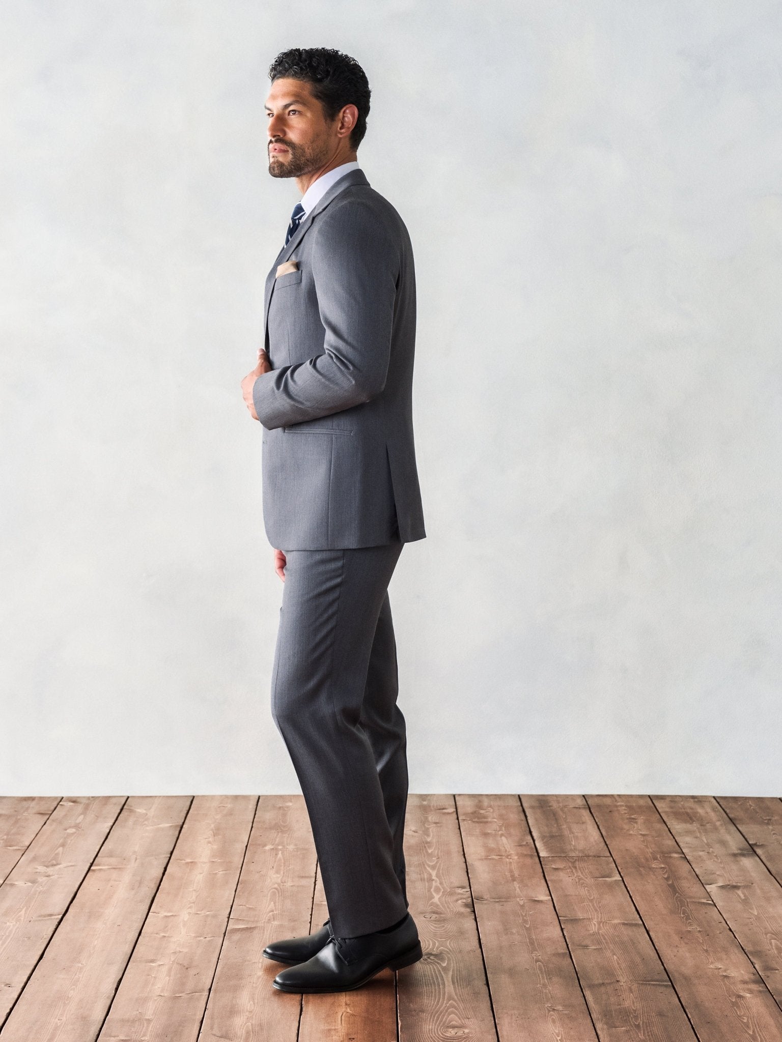 VET412 Grey Suit 5 Piece Outfit - Image 6