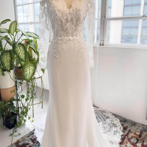 VET434 Trumpet-Mermaid Chapel Train Lace Wedding Dress