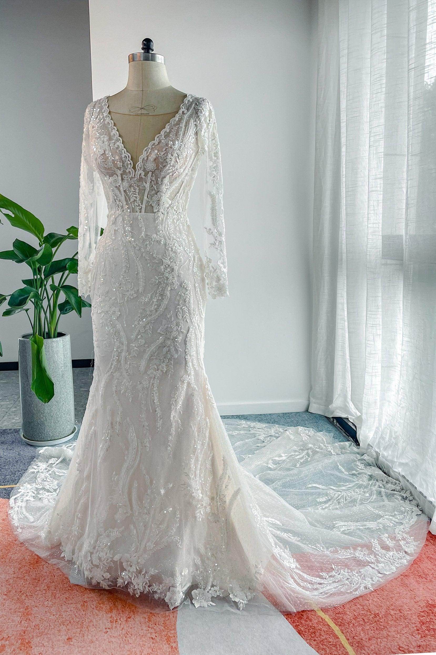 VET428 Trumpet-Mermaid Chapel Train Lace Tulle Wedding Dress - Image 4